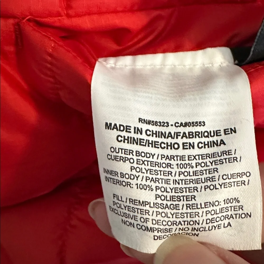 Nike Shield Women’s UGA Reversible Puffer Vest Red/Black L